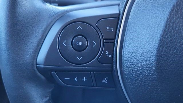 Certified 2023 Toyota Corolla Cross LE image 11