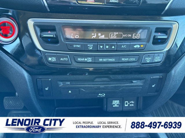 Used 2021 Honda Pilot Touring image 36