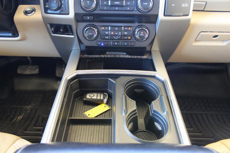 Used 2017 Ford F250 Lariat w/ Lariat Ultimate Package image 37