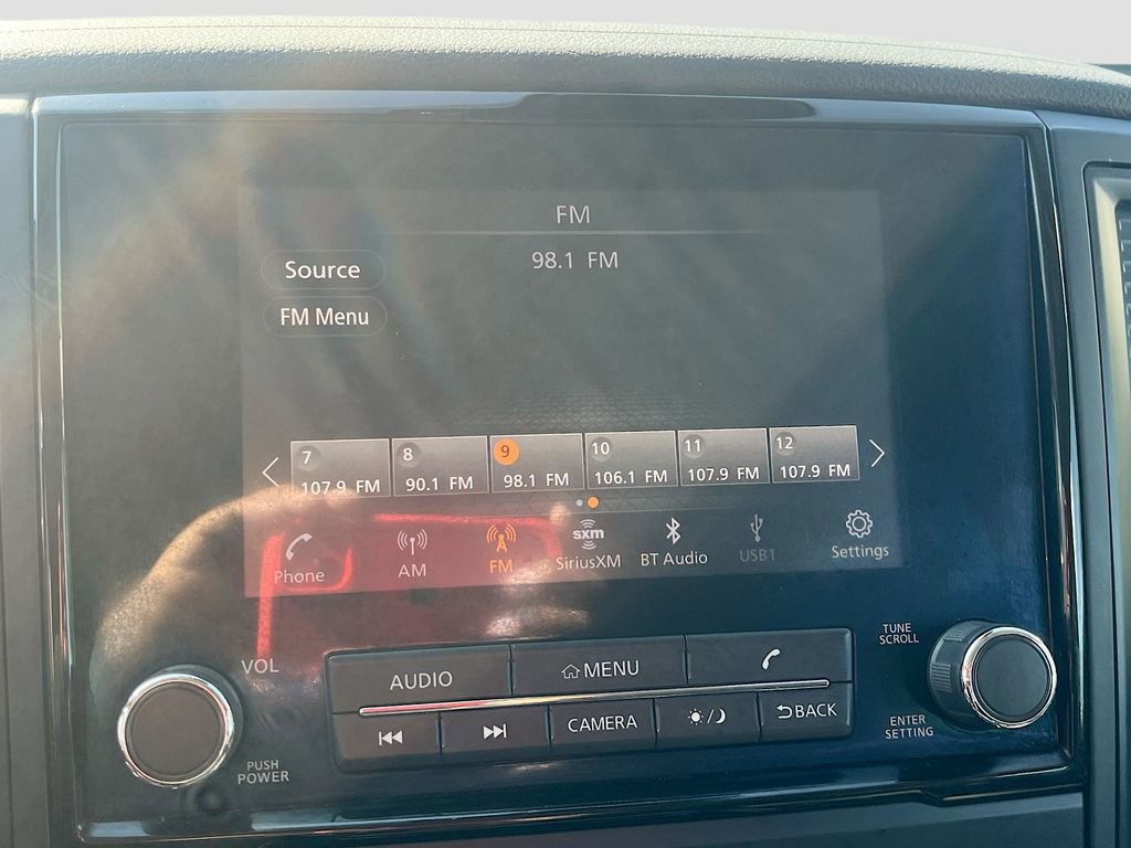 Used 2024 Nissan Titan SV w/ SV Convenience Package image 14