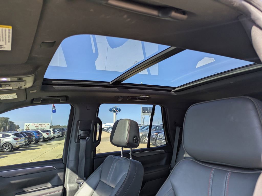 Used 2023 Chevrolet Tahoe RST image 9