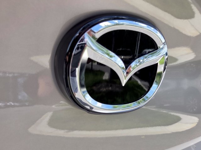 New 2026 MAZDA MAZDA3 2.5 S Sedan w/ Preferred Pkg FWD image 9