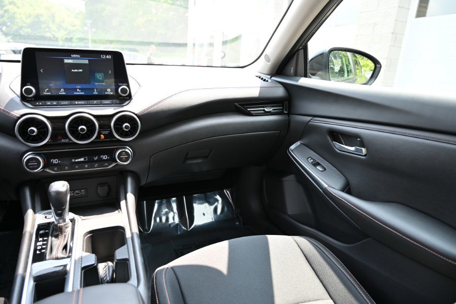 Used 2023 Nissan Sentra SR w/ Midnight Edition Package image 14