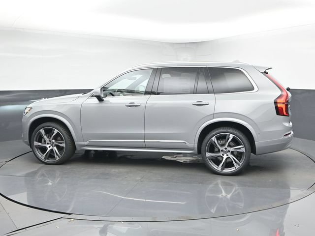 New 2026 Volvo XC90 B5 Plus w/ Protection Package Premier AWD/4WD image 5