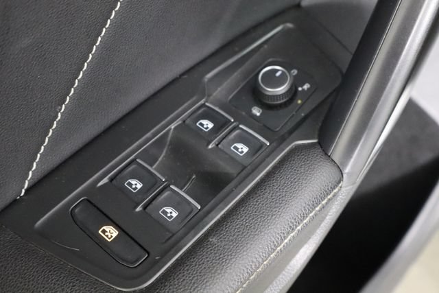 Used 2022 Volkswagen Tiguan SE FWD image 20