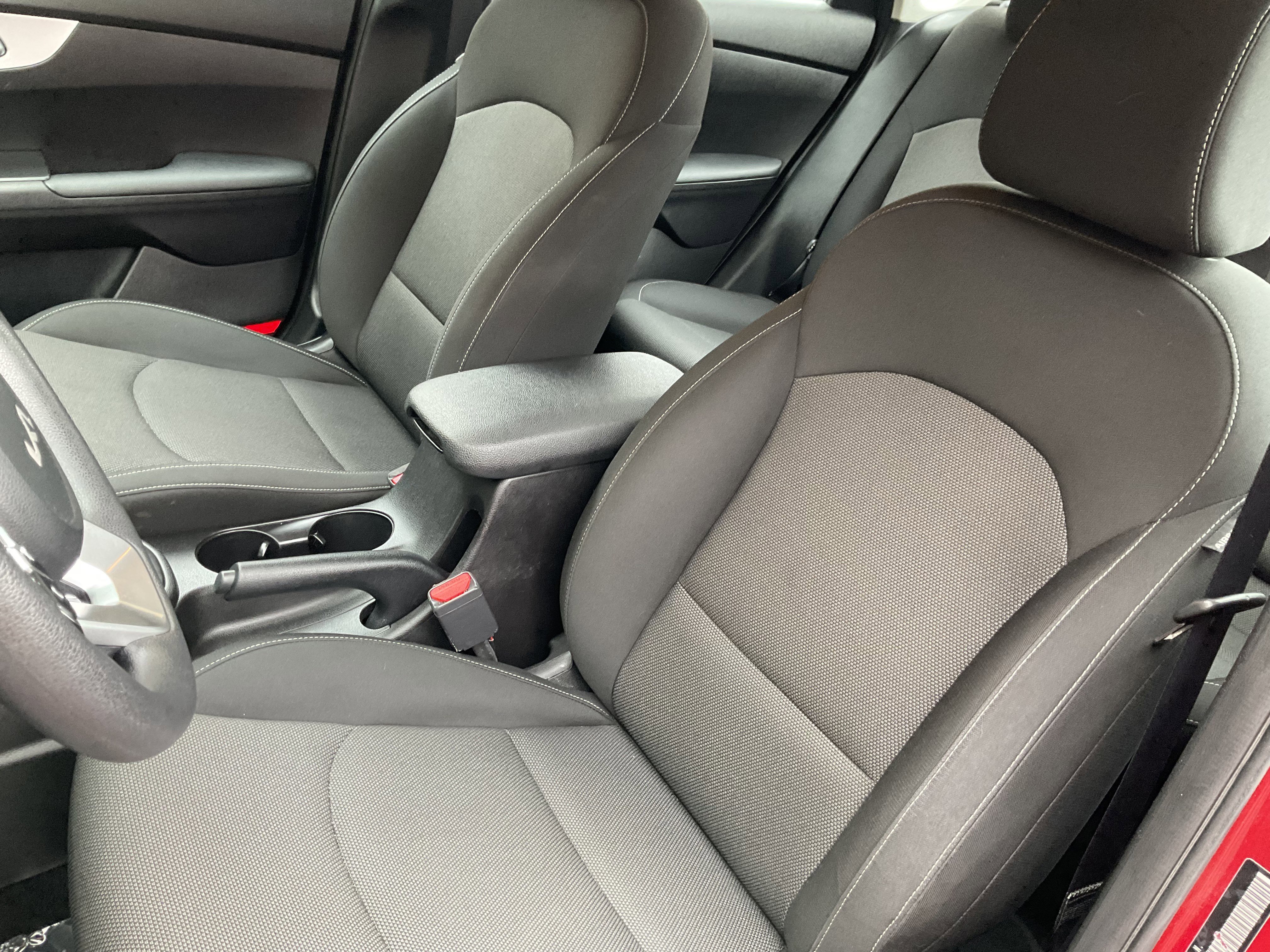 Used 2023 Kia Forte LXS FWD image 28