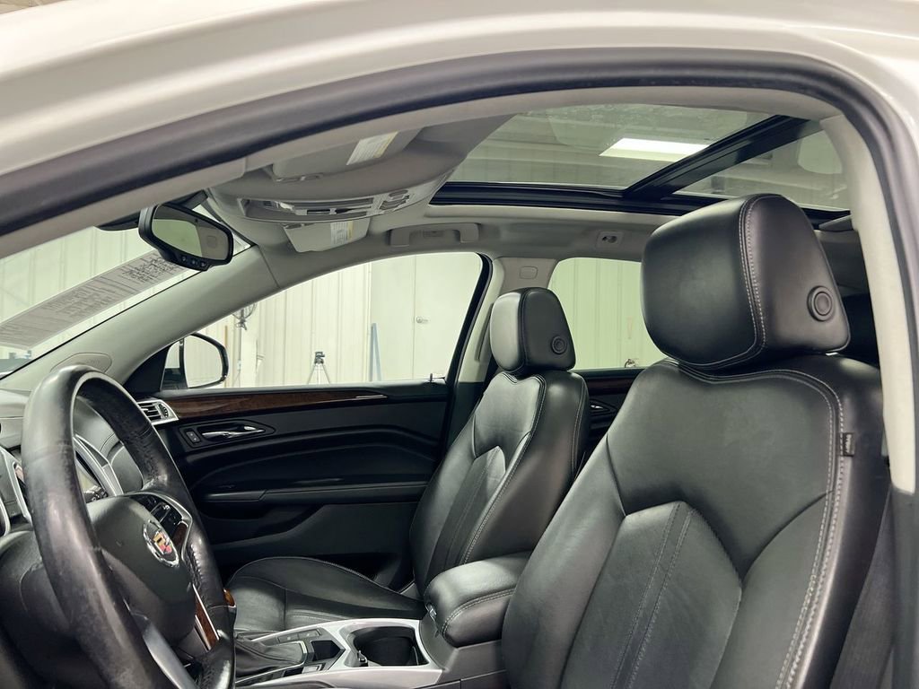 Used 2013 Cadillac SRX Luxury AWD/4WD image 19