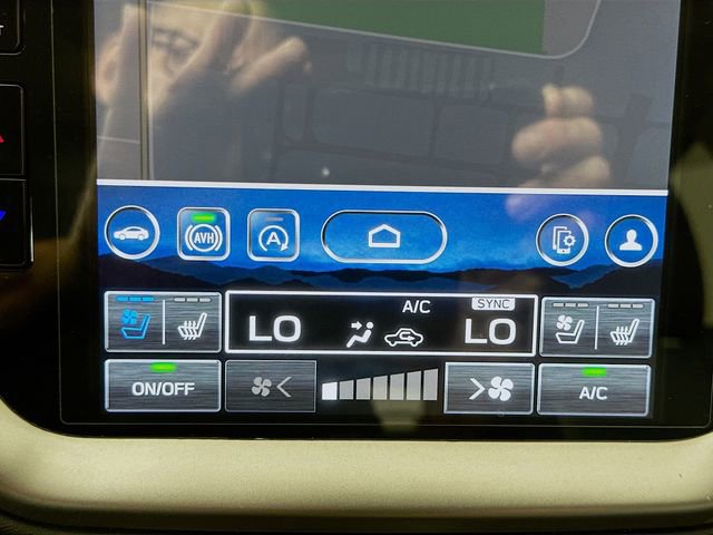 Used 2025 Subaru Outback Touring XT w/ Popular Package #2 image 26