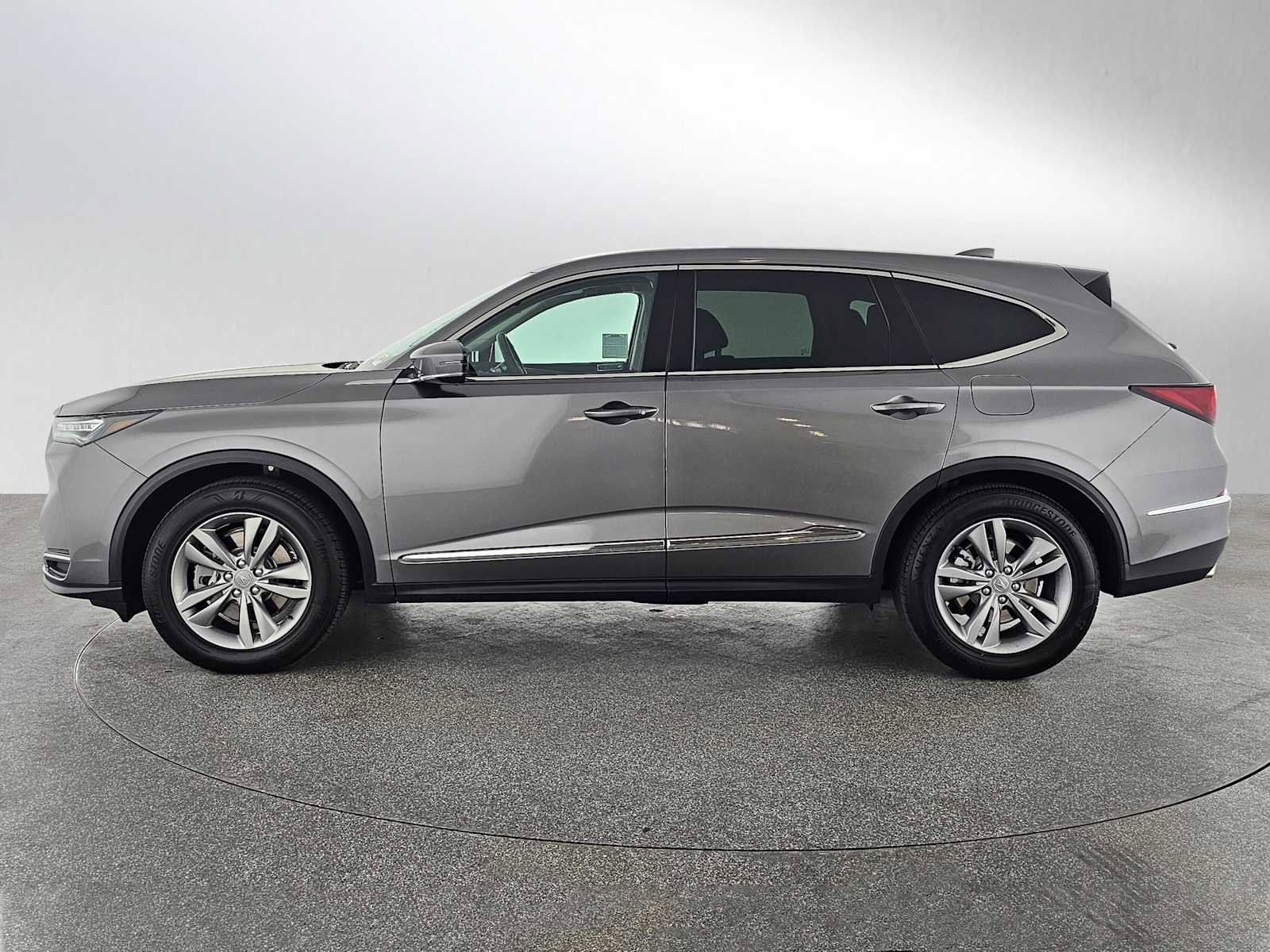 Certified 2025 Acura MDX SH-AWD image 6