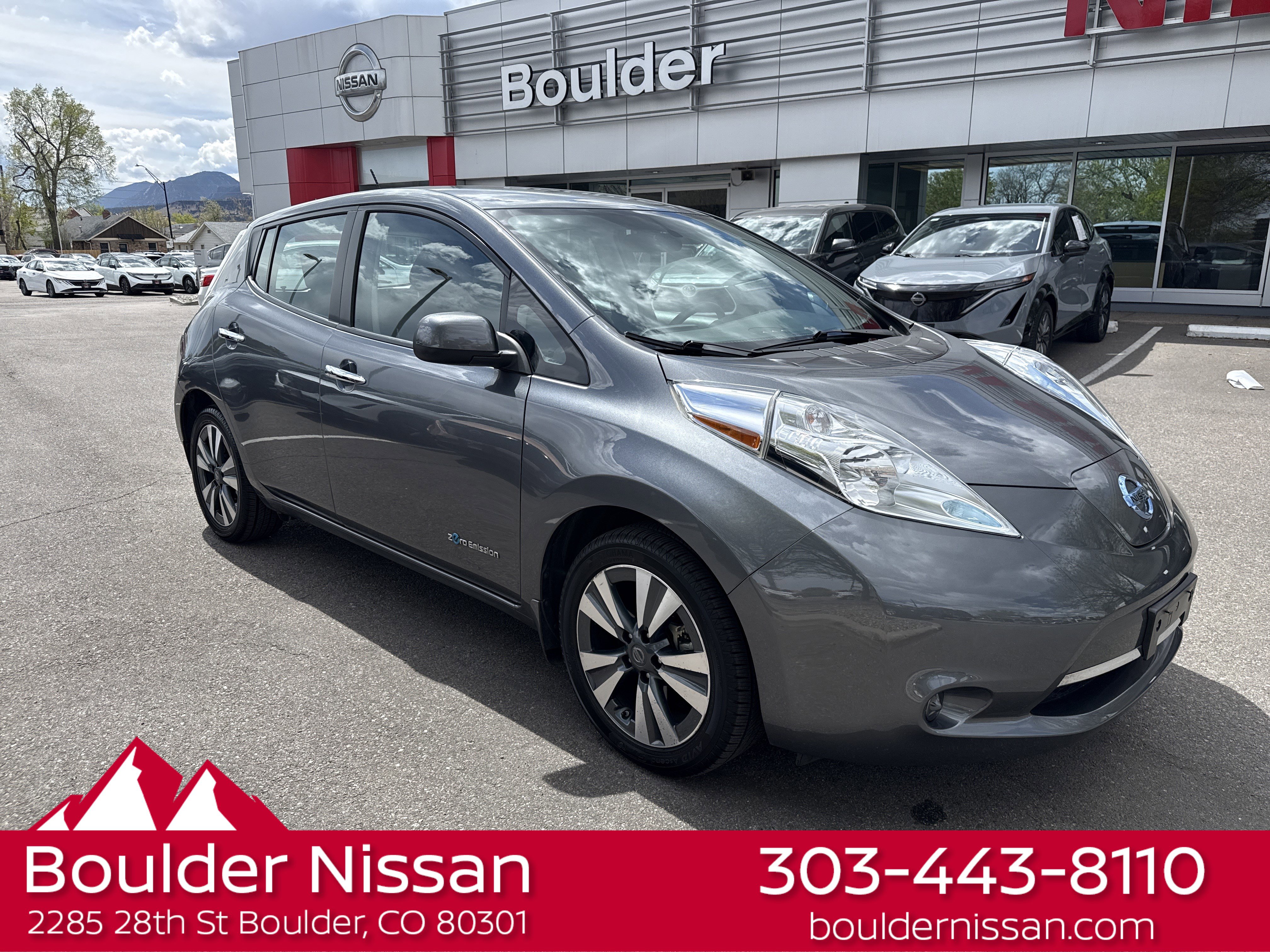 Used 2017 Nissan Leaf SV w/ Protection Package image 1