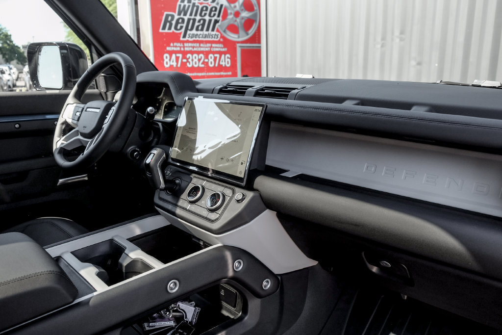 New 2026 Land Rover Defender 110 S AWD/4WD image 21