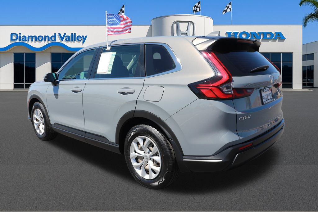 Used 2023 Honda CR-V LX image 4