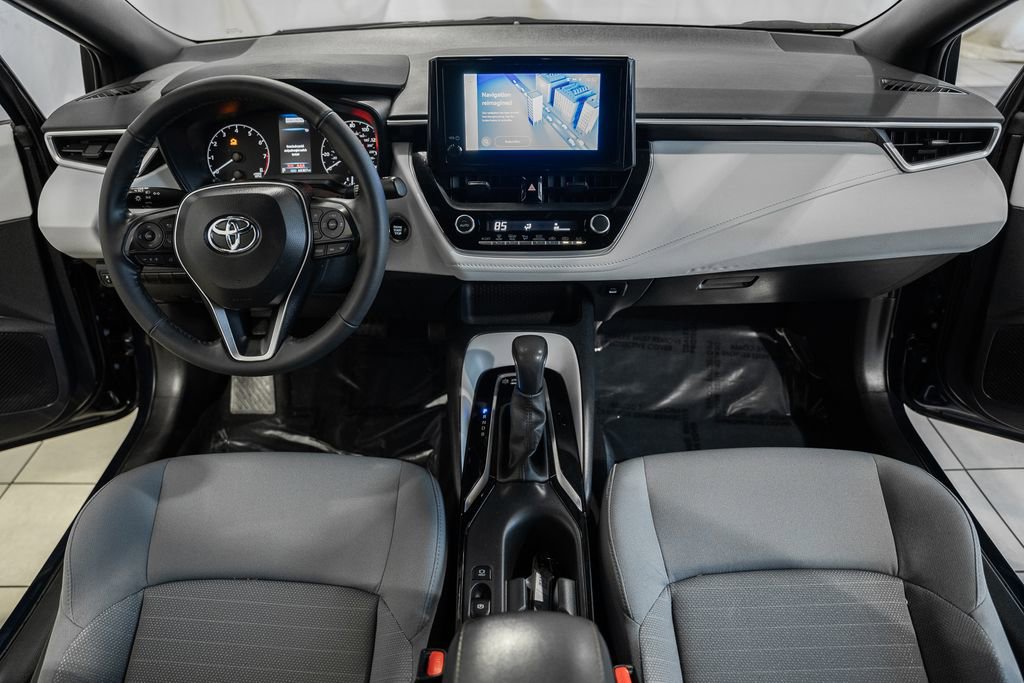 Used 2024 Toyota Corolla SE w/ SE Convenience Package image 16