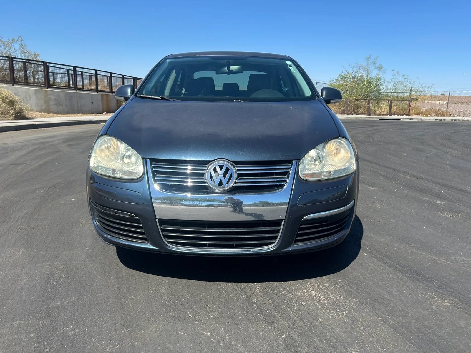 Used 2006 Volkswagen Jetta TDI FWD image 2