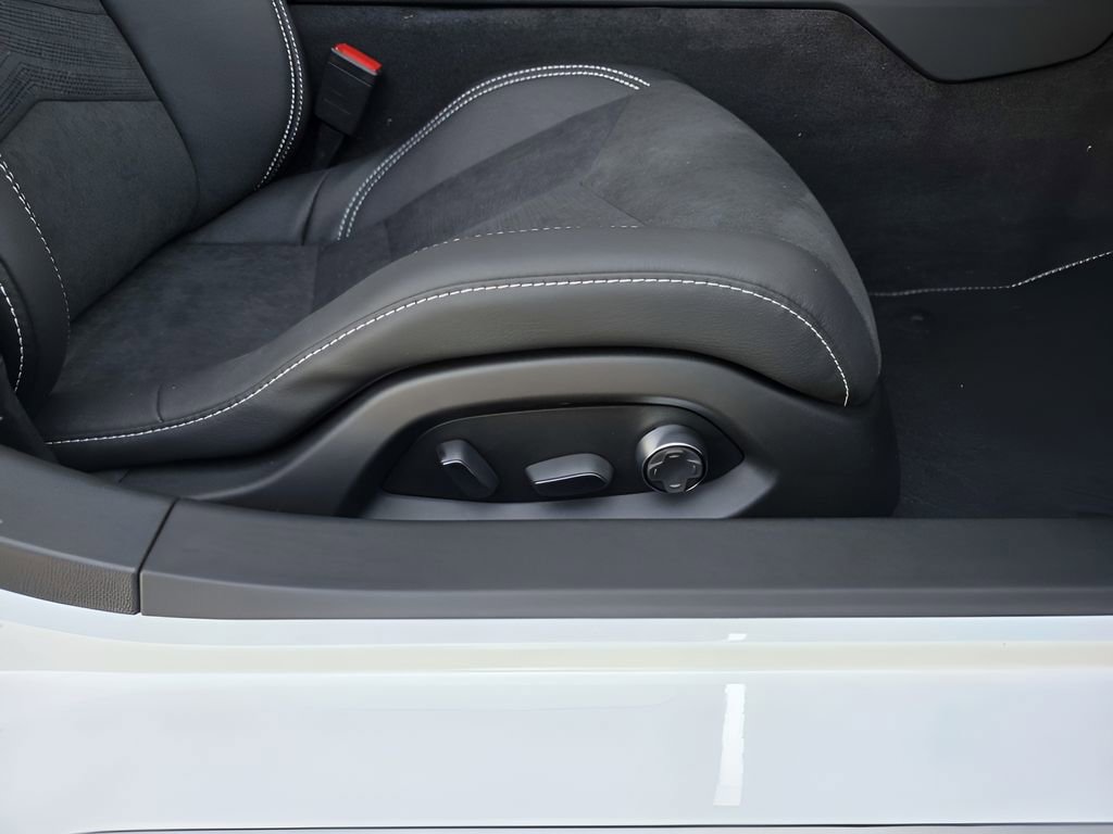 New 2026 Chevrolet Corvette Stingray Preferred Cpe w/ Z51 Performance Package image 16