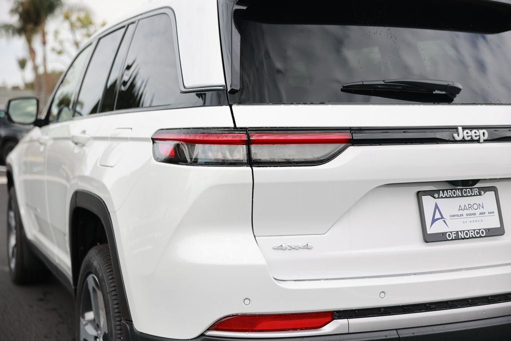 New 2026 Jeep Grand Cherokee Limited image 9