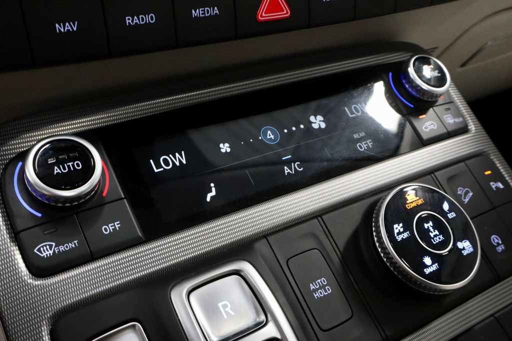 Used 2025 Hyundai Palisade Calligraphy AWD/4WD image 34