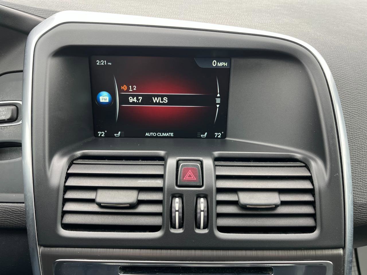 Used 2016 Volvo XC60 T5 Premier image 27