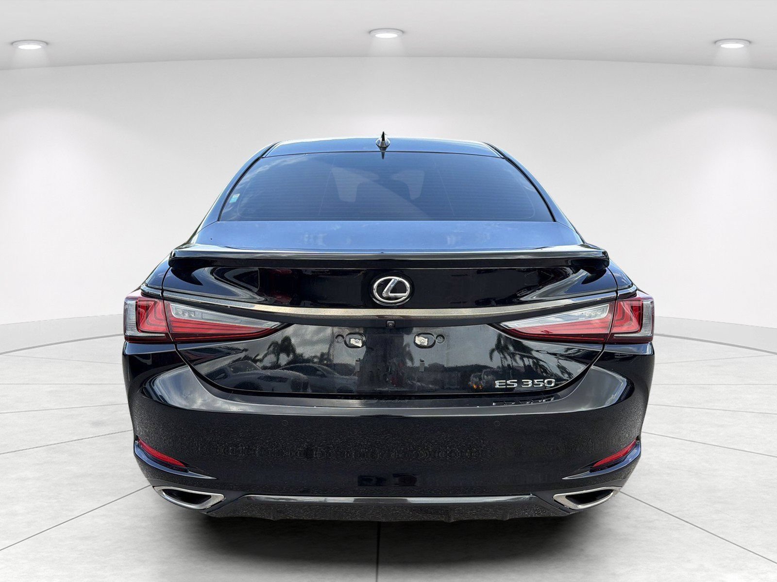 Used 2023 Lexus ES 350 F Sport w/ Accessory Package (Z2) FWD image 5