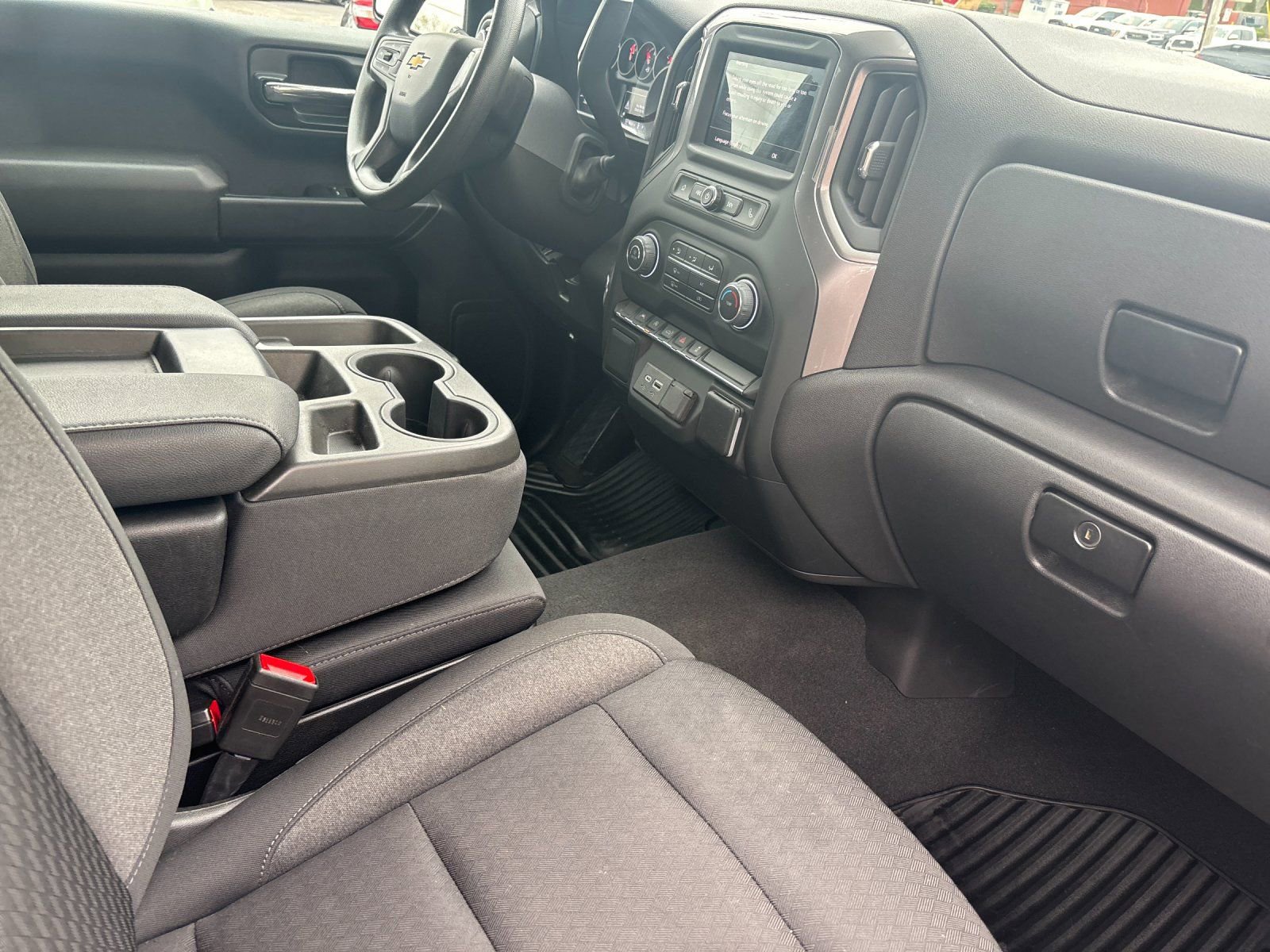 Used 2023 Chevrolet Silverado 1500 Custom AWD/4WD image 16