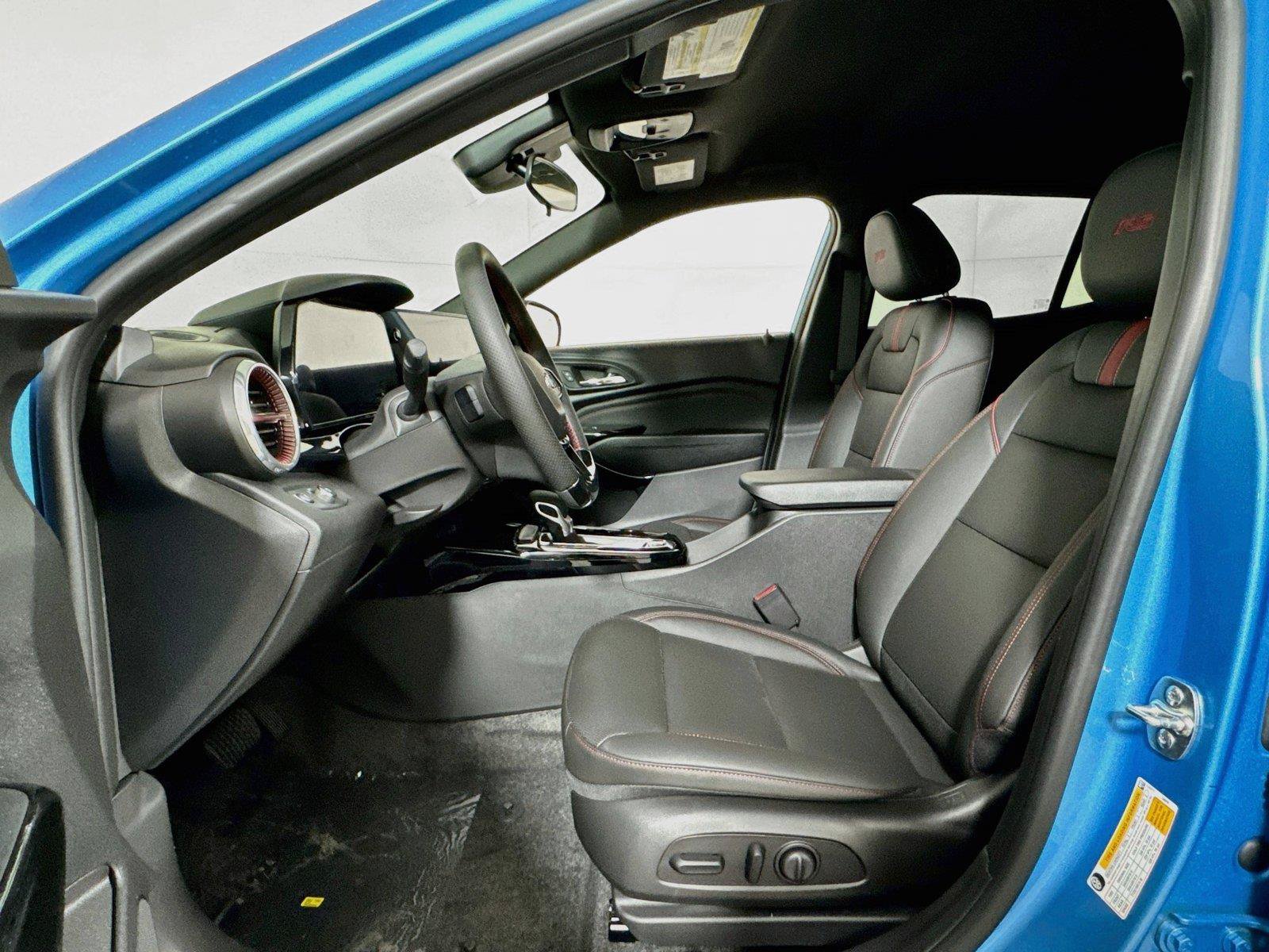 New 2026 Chevrolet Trax RS w/ Driver Confidence Package FWD image 11