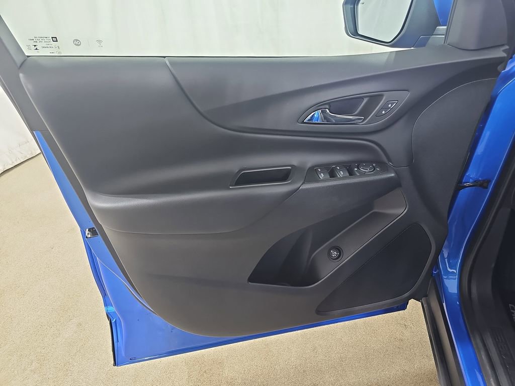 Certified 2024 Chevrolet Equinox LT image 32