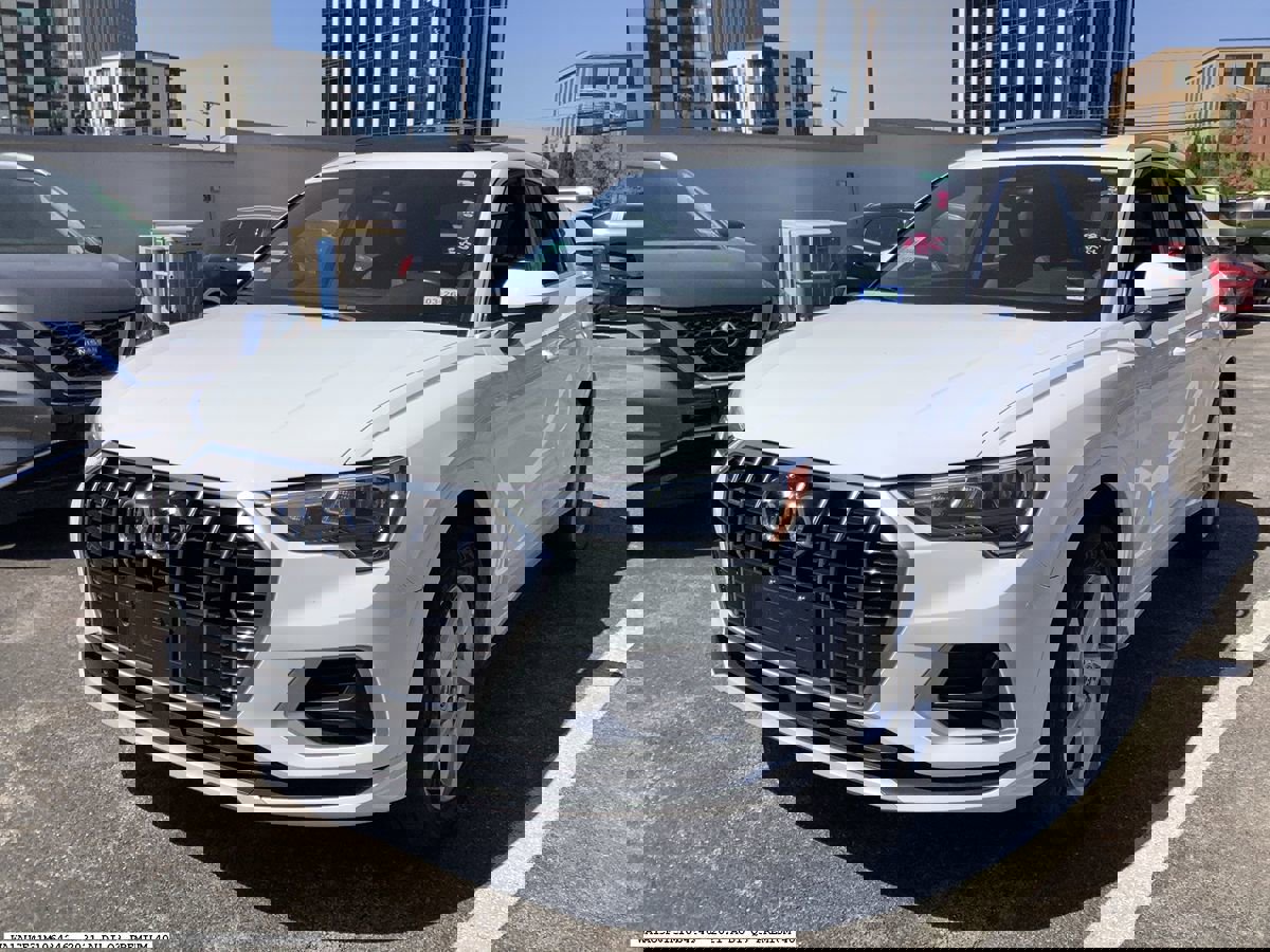 Used 2021 Audi Q3 2.0T Premium image 4