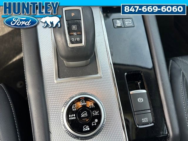 Used 2024 Mitsubishi Outlander SEL Black Edition AWD/4WD image 25