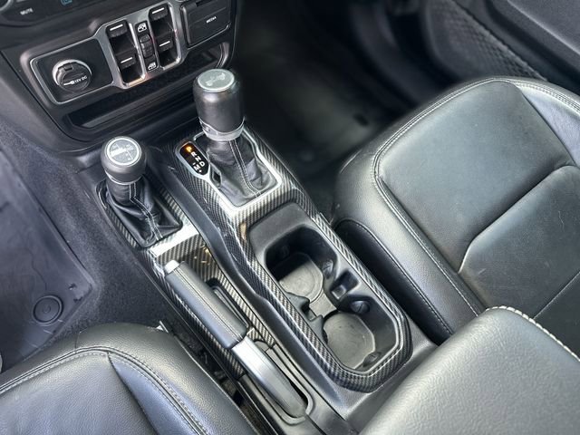 Used 2022 Jeep Wrangler Unlimited Sahara AWD/4WD image 22