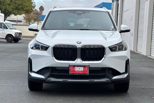 Used 2023 BMW X1 xDrive28i image 9