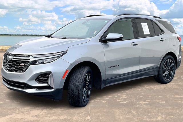 Certified 2023 Chevrolet Equinox RS image 3