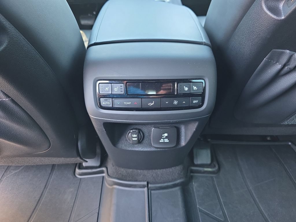 Used 2025 Hyundai Palisade Calligraphy FWD image 32