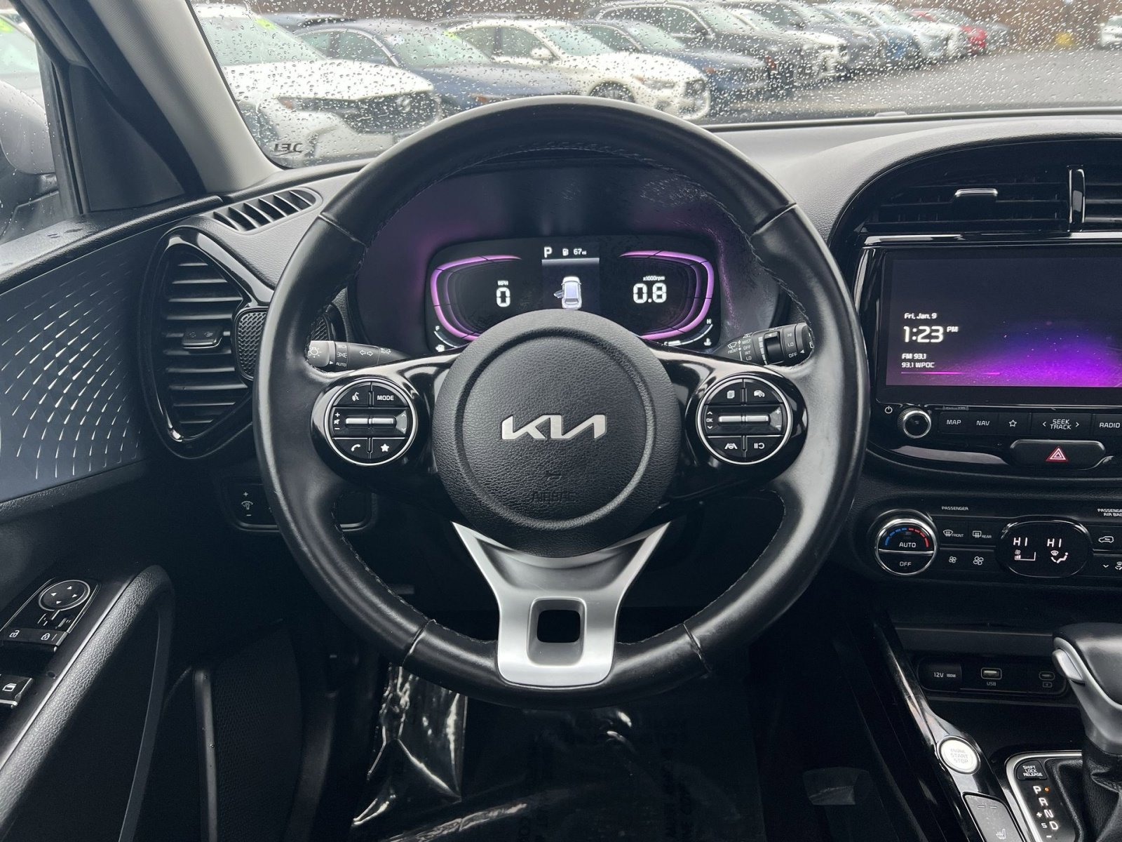 Used 2023 Kia Soul EX image 16