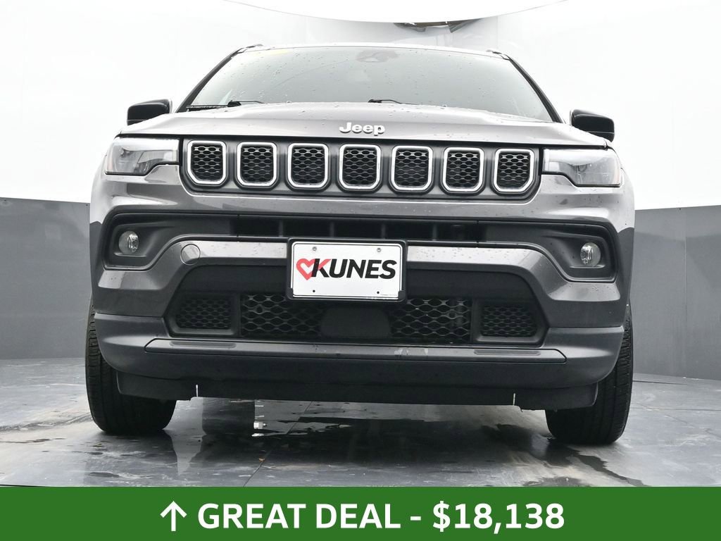Used 2024 Jeep Compass Latitude image 55