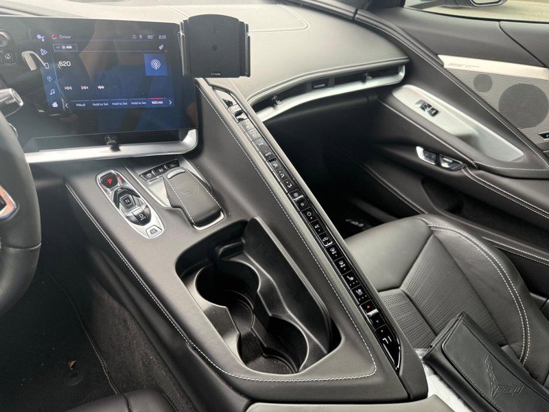 Used 2024 Chevrolet Corvette Stingray Premium Cpe w/ Z51 Performance Package image 22