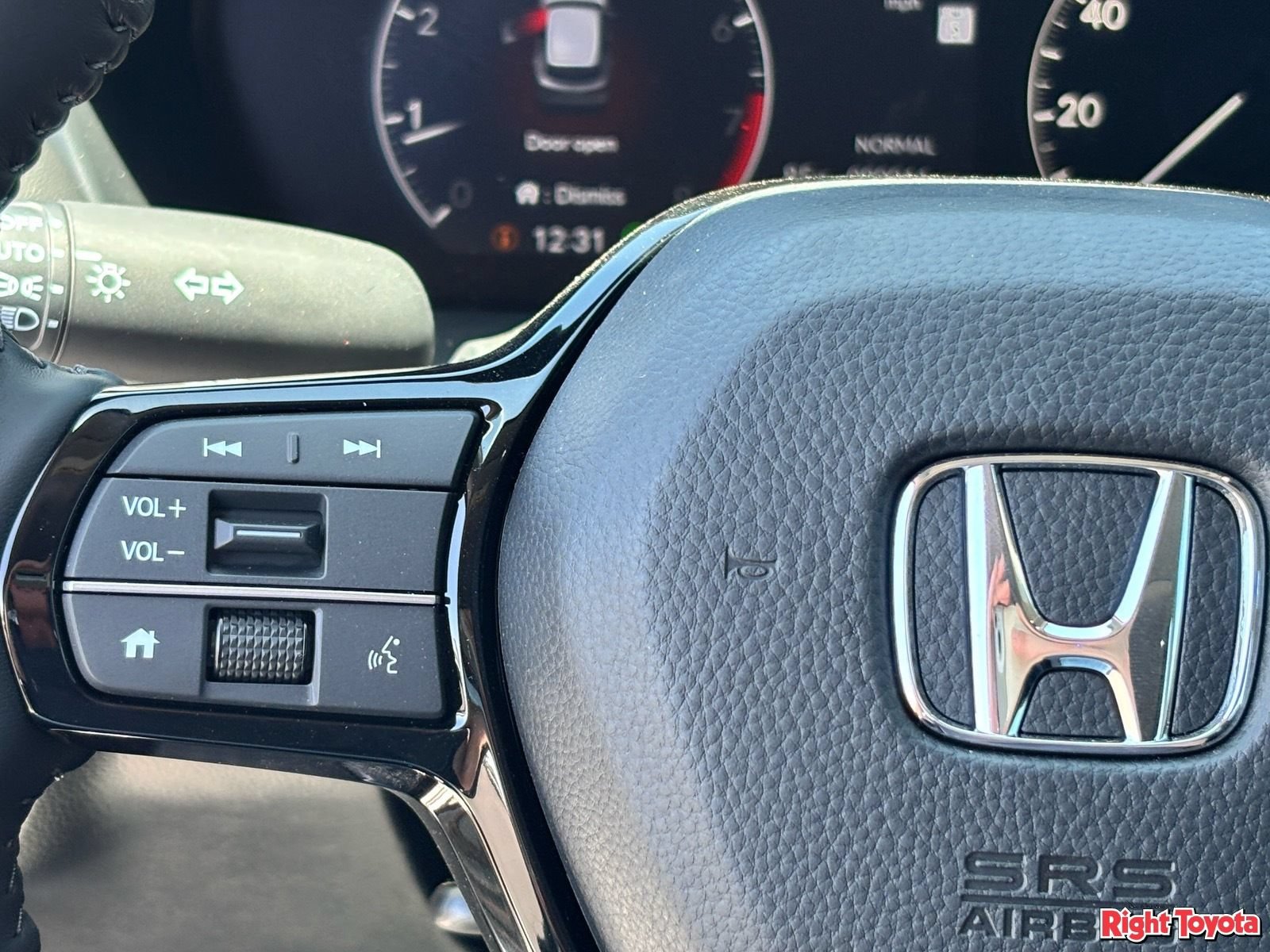 Used 2027 Honda HR-V EX-L image 22