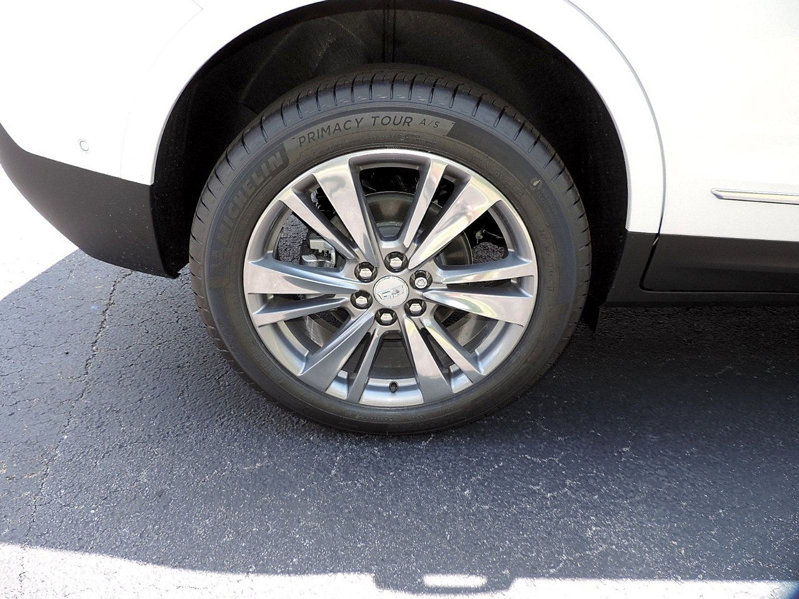 New 2026 Cadillac XT5 Premium Luxury w/ Driver Assist Package FWD image 9