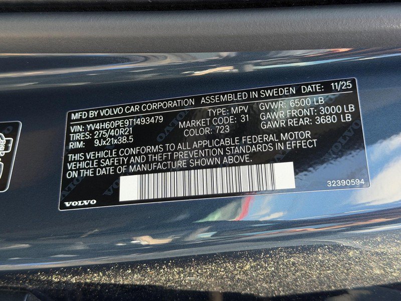 New 2026 Volvo XC90 T8 Plus w/ Protection Package Premier AWD/4WD image 17