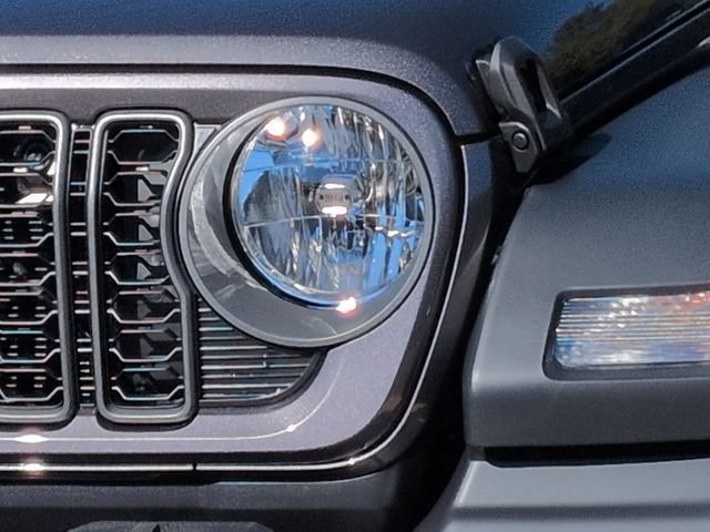 New 2026 Jeep Wrangler Unlimited Sport AWD/4WD image 17