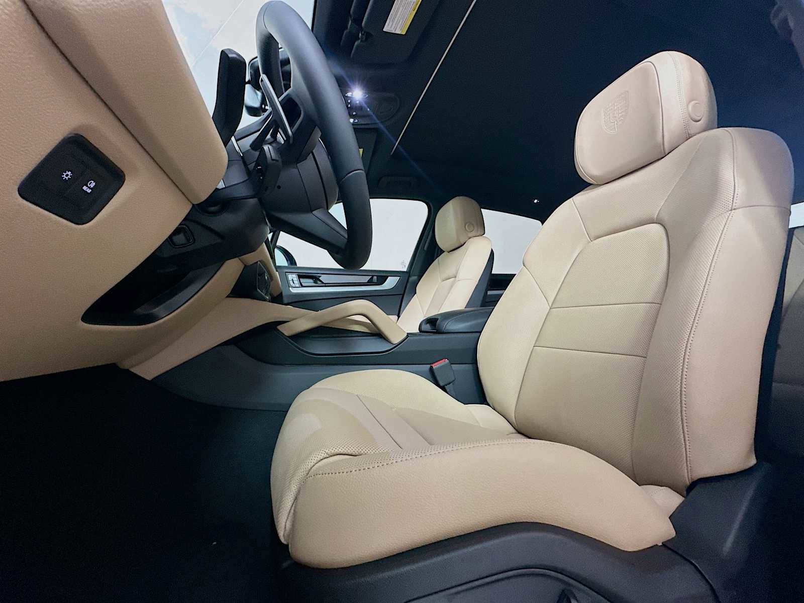 New 2026 Porsche Cayenne image 5