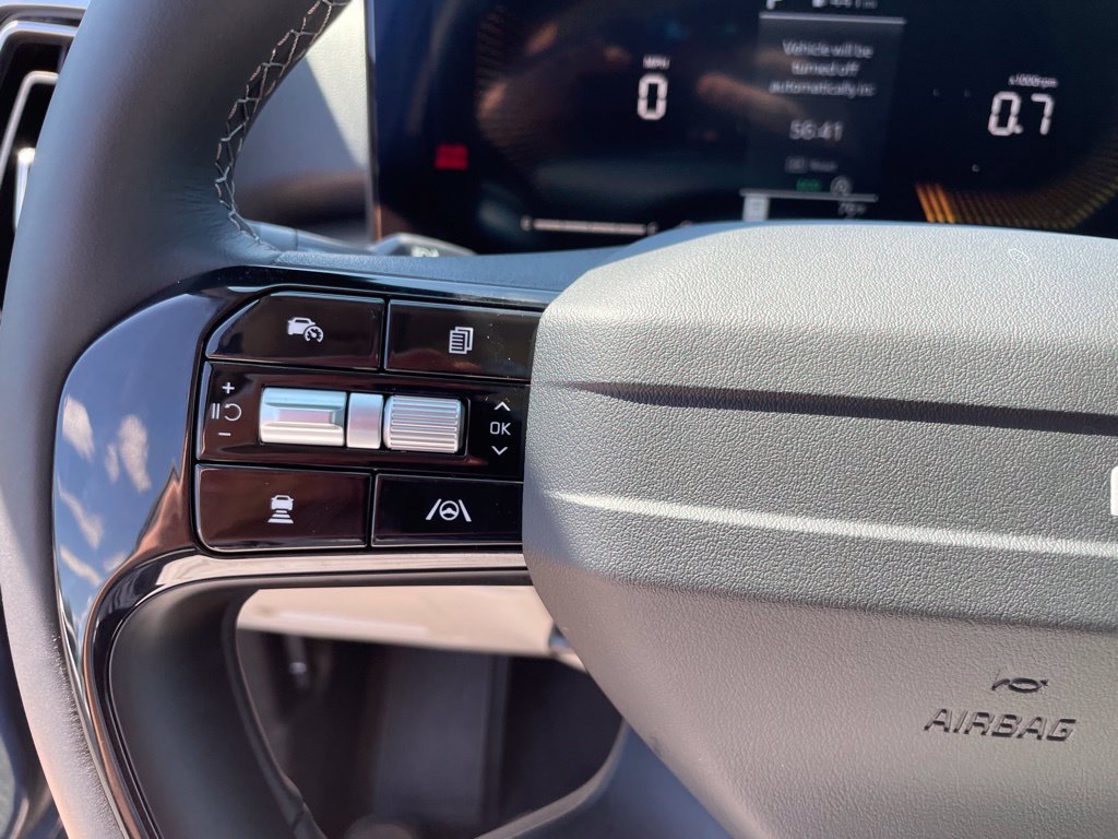 New 2026 Kia Sorento S w/ S Panoramic Sunroof Package FWD image 19