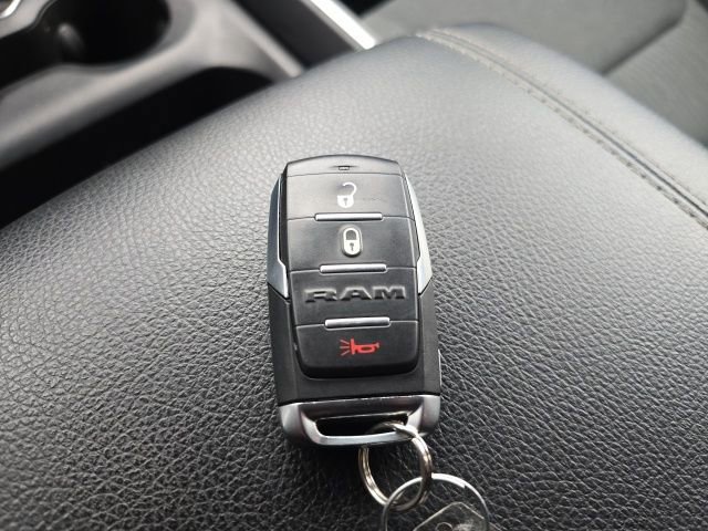 Used 2024 RAM 1500 Big Horn AWD/4WD image 28