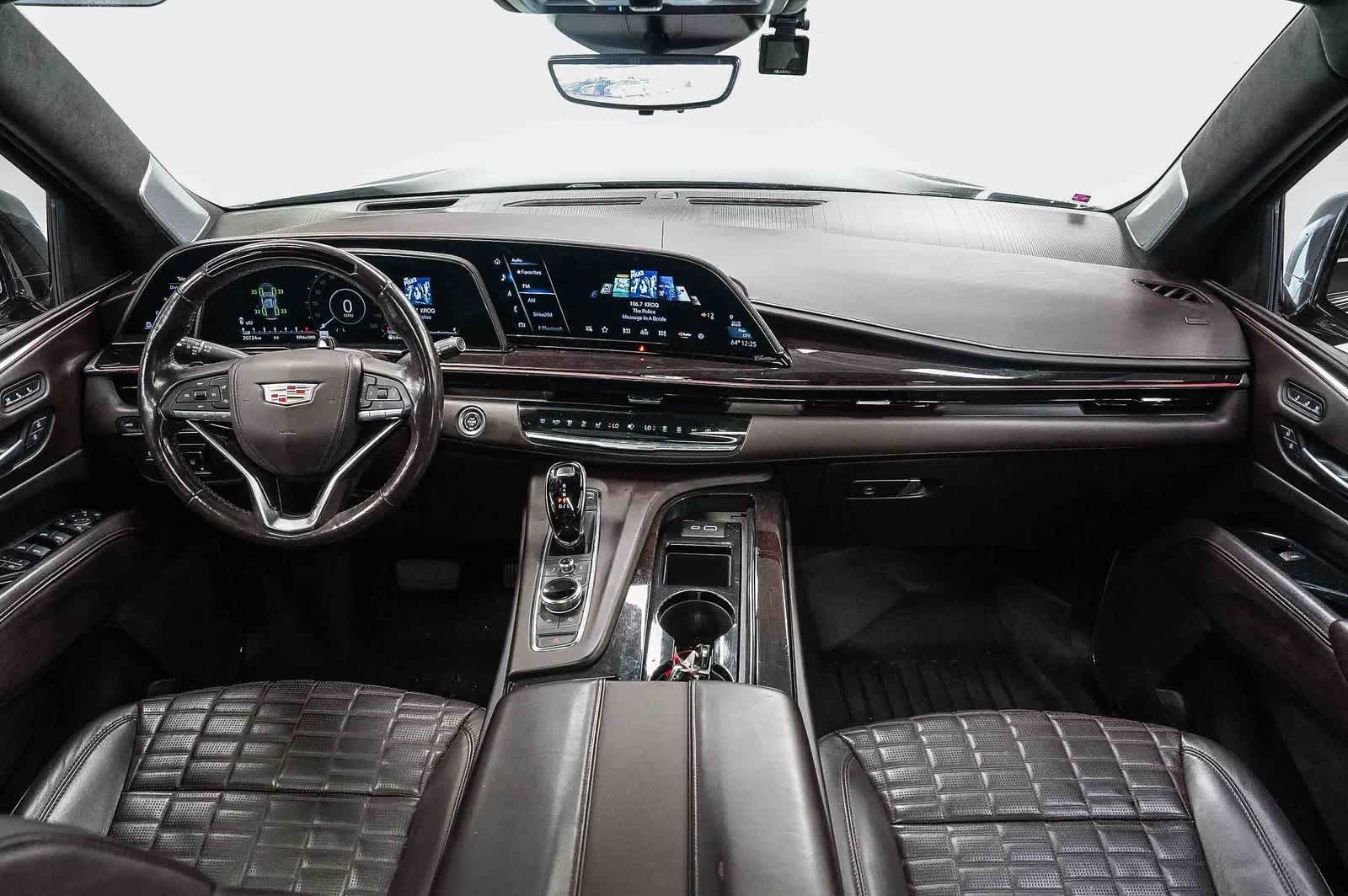 Used 2023 Cadillac Escalade ESV Premium Luxury Platinum w/ LPO, Radiant Package AWD/4WD image 12