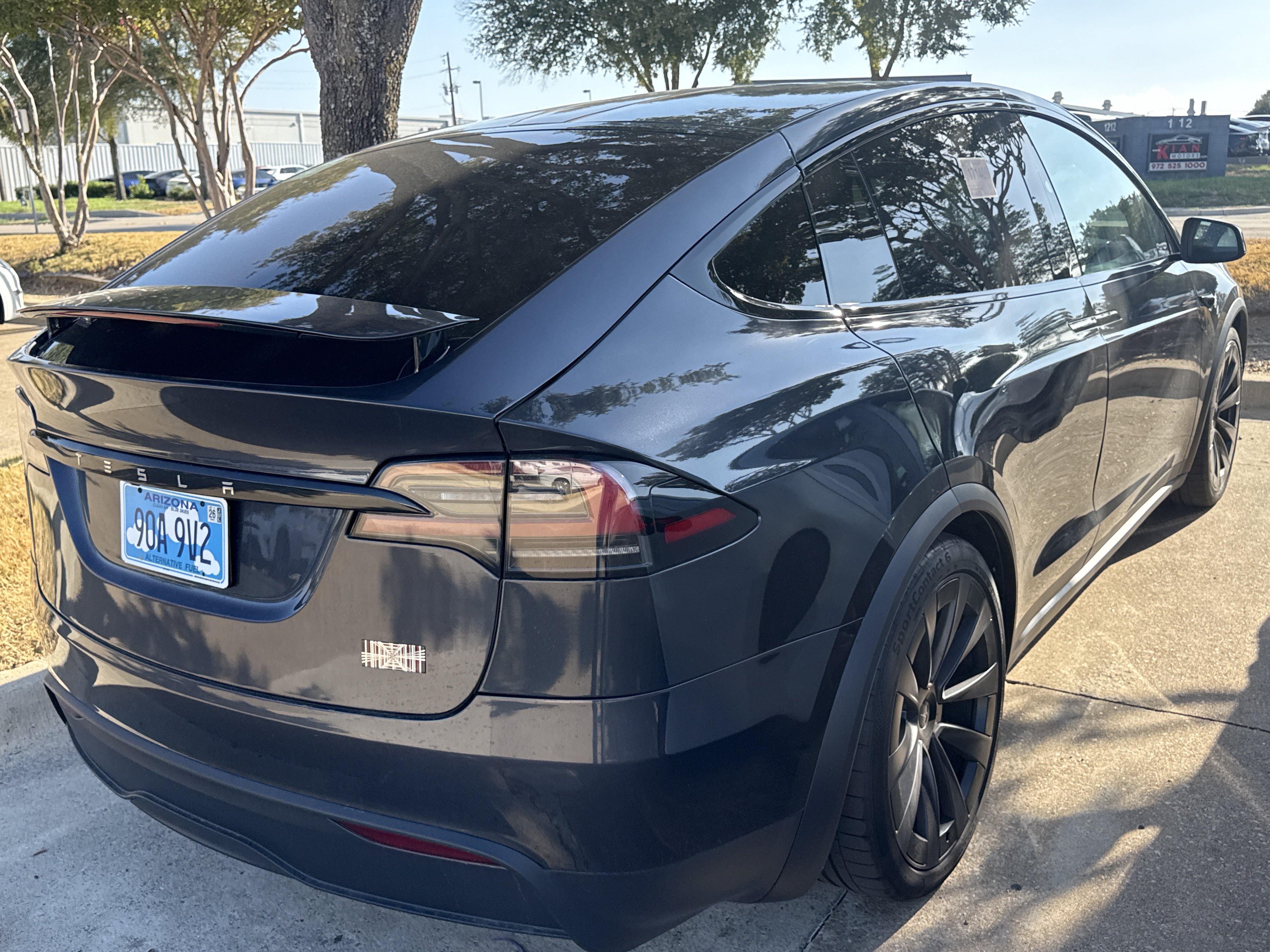 Used 2025 Tesla Model X Plaid AWD/4WD image 3