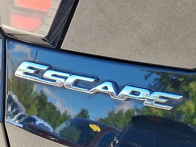 Used 2017 Ford Escape SE AWD/4WD image 28