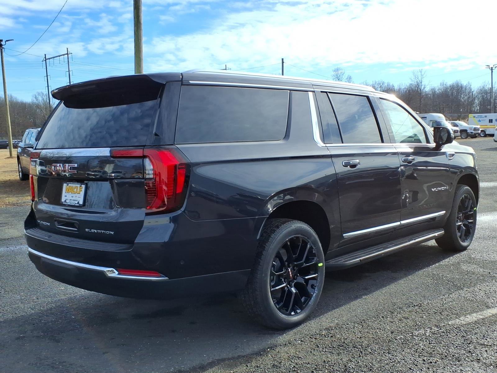 New 2026 GMC Yukon XL Elevation image 6