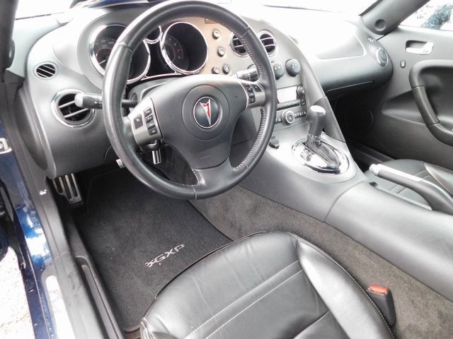 Used 2008 Pontiac Solstice GXP w/ Premium Package image 19