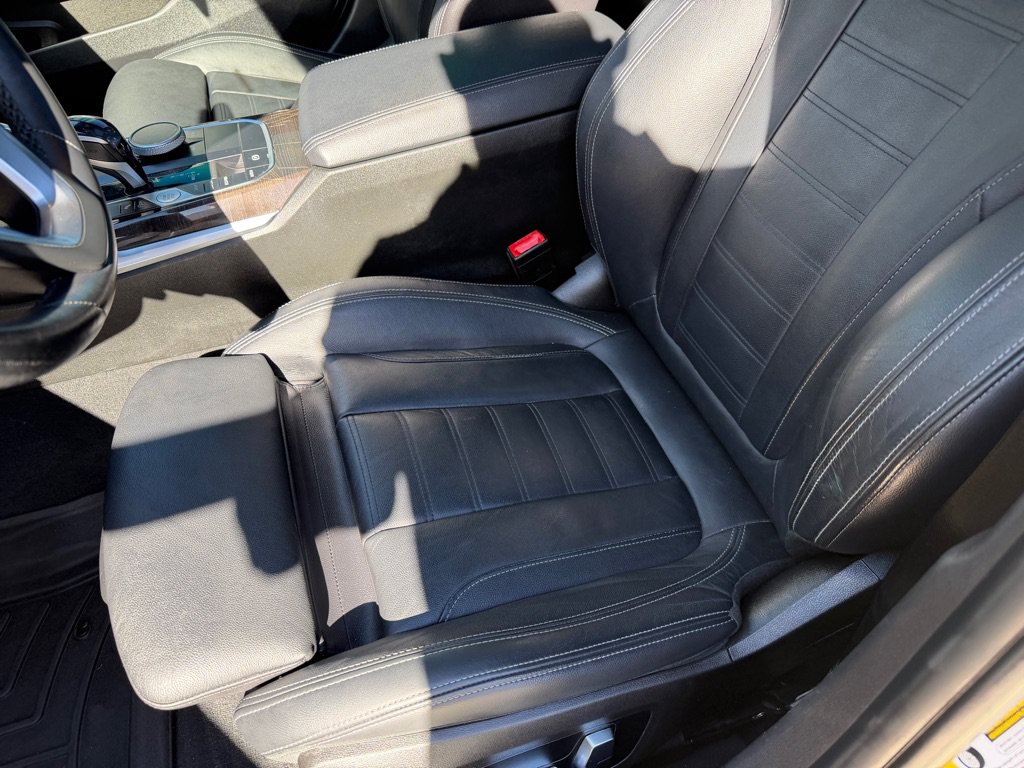 Used 2019 BMW 330i xDrive Sedan w/ Premium Package AWD/4WD image 11