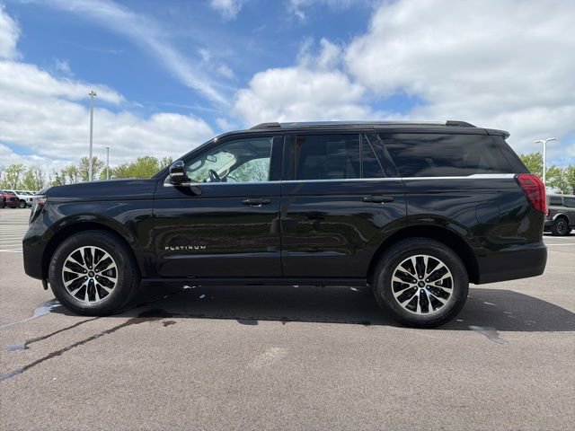 Used 2025 Ford Expedition Platinum AWD/4WD image 17
