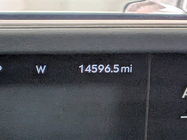 Used 2025 Lincoln Nautilus Reserve image 44